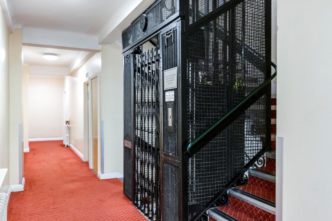 72 Hatherley Court Appartamento Londra